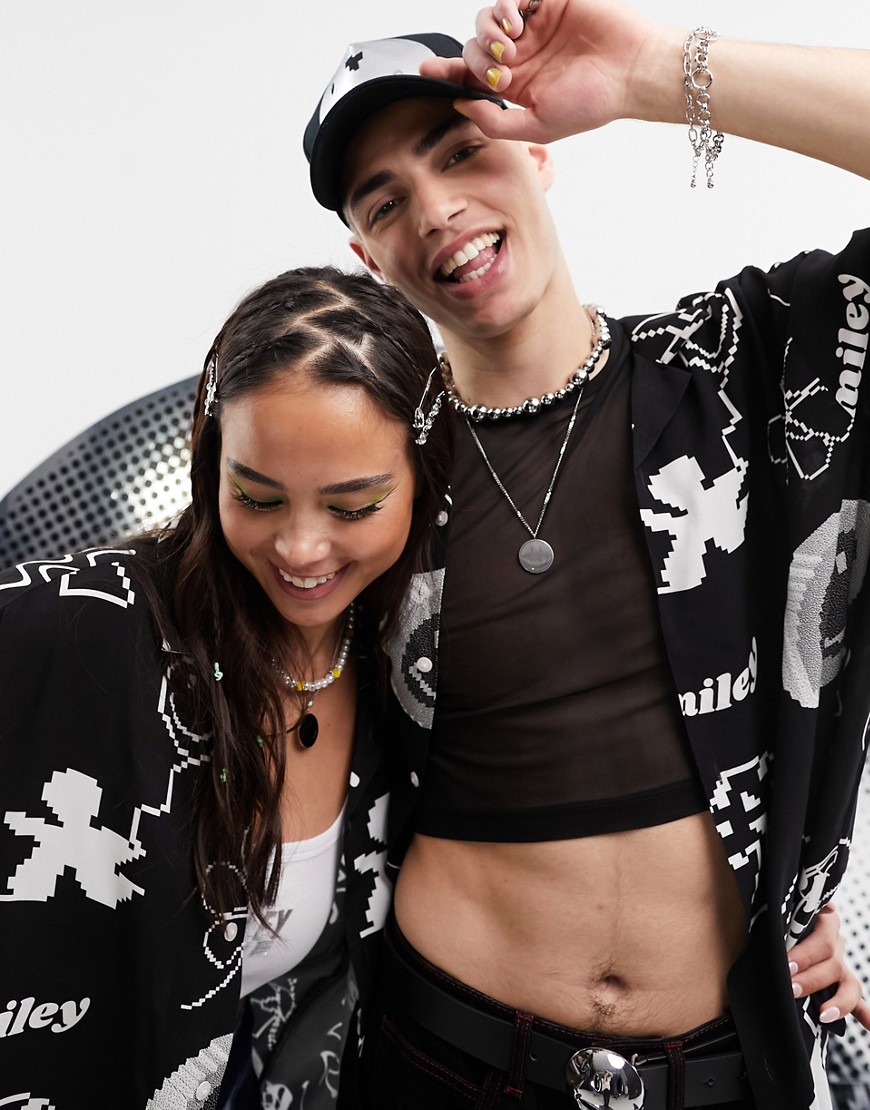 Collaborazione con Smiley - Camicia oversize unisex squadrata nera e bianca con stampa e rever-Black - ASOS DESIGN Camicia donna  - immagine2