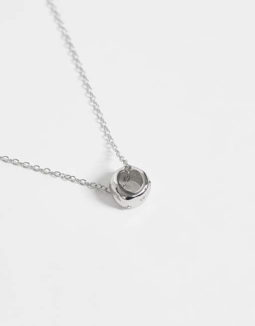 ASOS DESIGN collana a catenina sottile con pendente rotondo color argento, 3 di 4