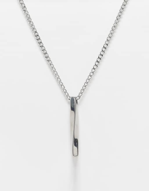 ASOS DESIGN - Collana con catenina in acciaio inossidabile resistente all'acqua con ciondolo a forma di barretta attorcigliata, colore argento