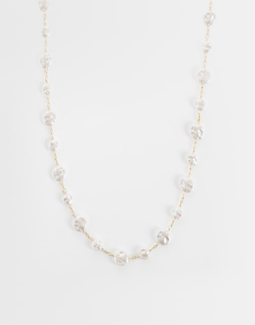 ASOS DESIGN collana con perle d'acqua dolce sintetiche miste color oro