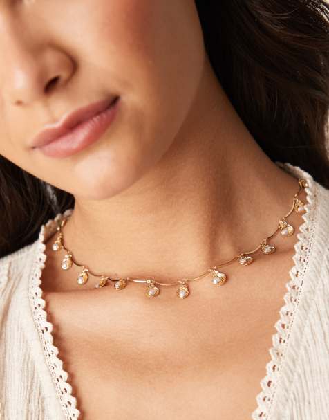 ASOS DESIGN - Collana corta dorata con perle sintetiche e dettagli a forma di conchiglia - view 1