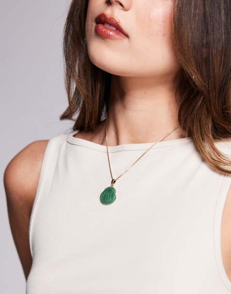 ASOS DESIGN - Collana dorata con pendente verde semiprezioso a forma di conchiglia - view 1