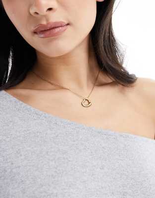 ASOS DESIGN - Collana in acciaio inossidabile resistente all'acqua con ciondolo a forma di cuore color oro