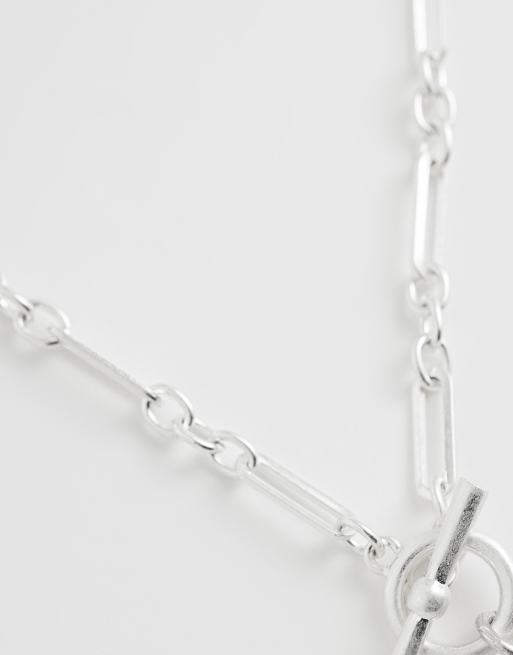 ASOS DESIGN - Collana lunga a catenina color argento con barretta a T e ciondolo a conchiglia, 4 di 4