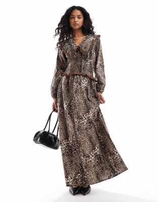 collar shirred waist maxi dress in leopard print-Multi