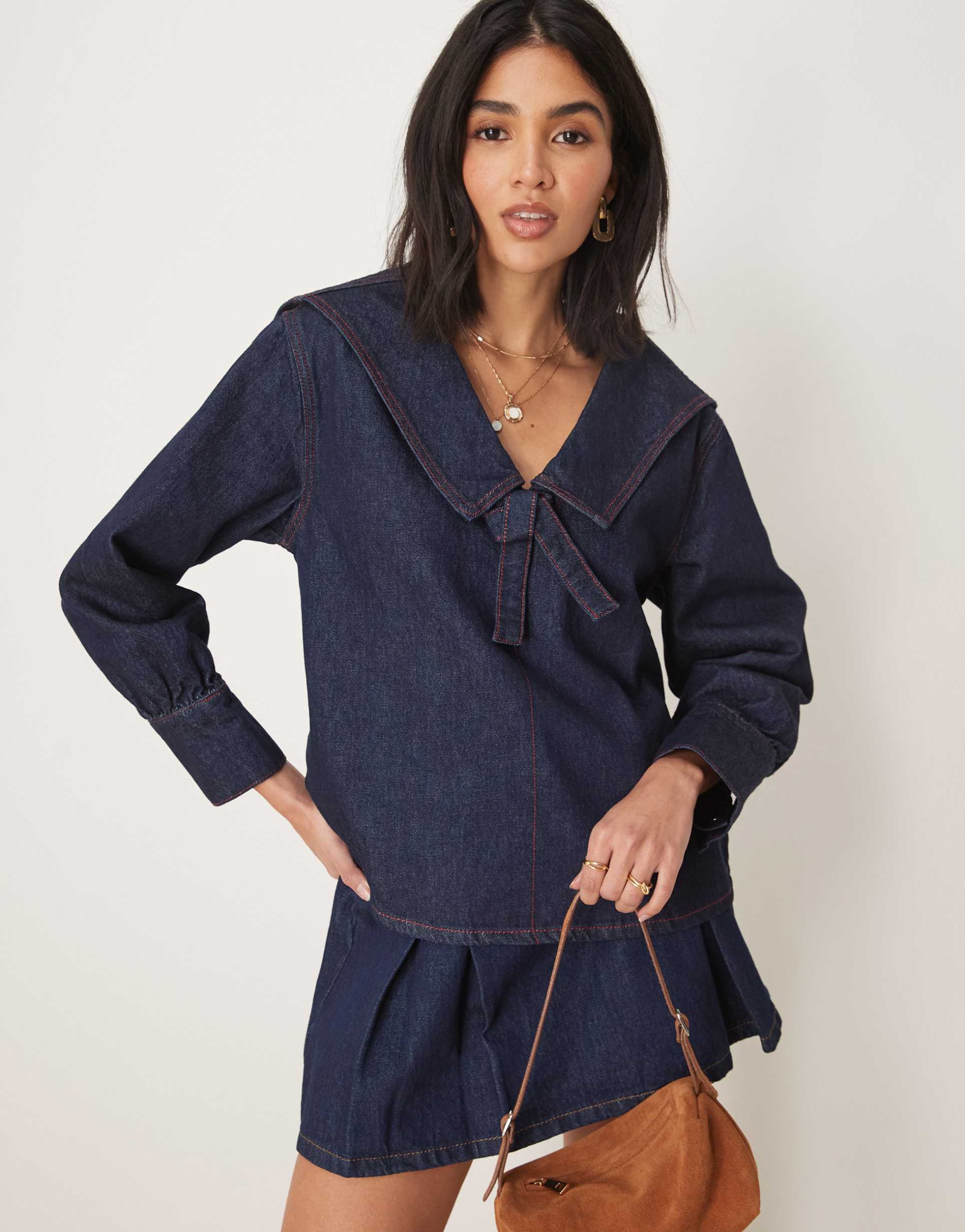 asos design collared shirt with red stitching in rinse wash