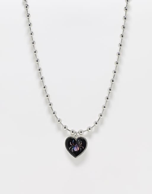 ASOS DESIGN - Collier avec boules avec pendentif cœur avec araignée - Argenté