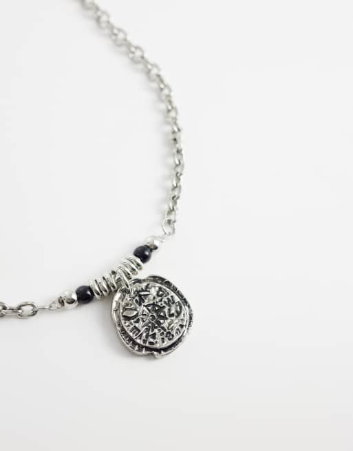 ASOS DESIGN - Collier chaîne orné de perles avec pendentif pièce de monnaie étoile gravée - Argenté, 4 de 4