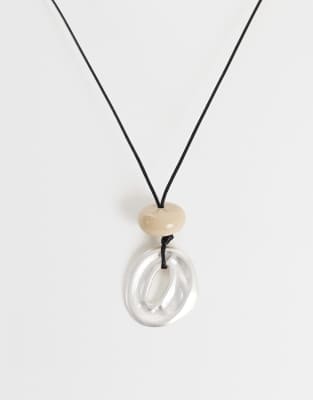 ASOS DESIGN - Collier en cordon avec pendentifs circulaires en résine - Argenté-Multicolore