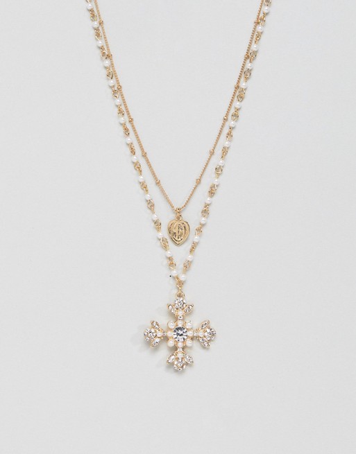 ASOS DESIGN – Collier multirangs avec perles et pendentif croix vintage à pierreries – Doré