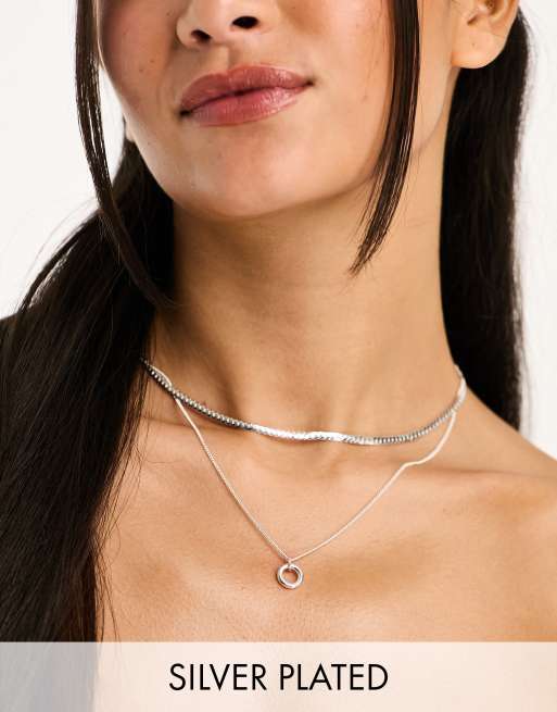 ASOS DESIGN - Collier mutli-rangs en plaqué argent avec pendentif circulaire