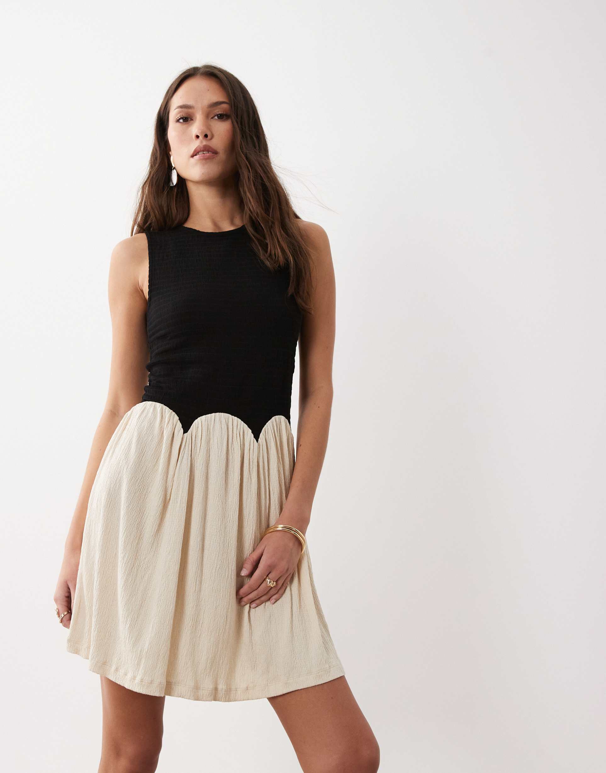 asos design color block crinkle mini dress in black & cream