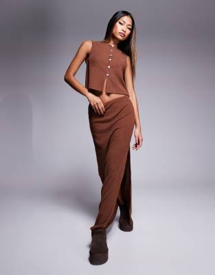 Asos Design Column Side Split Brushed Ribbed Maxi Skirt In Brown - Part Of A Set