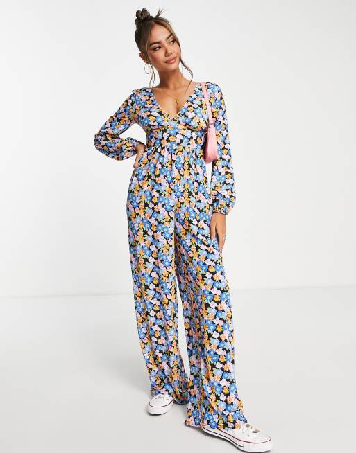 ASOS DESIGN - Combinaison à manches longues en crêpe effet boule boutonnée au dos - Bleu fleuri, 2 de 4