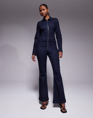 ASOS DESIGN - Combinaison en jean stretch avec taille façon corset - Bleu encre délavé-Bleu marine