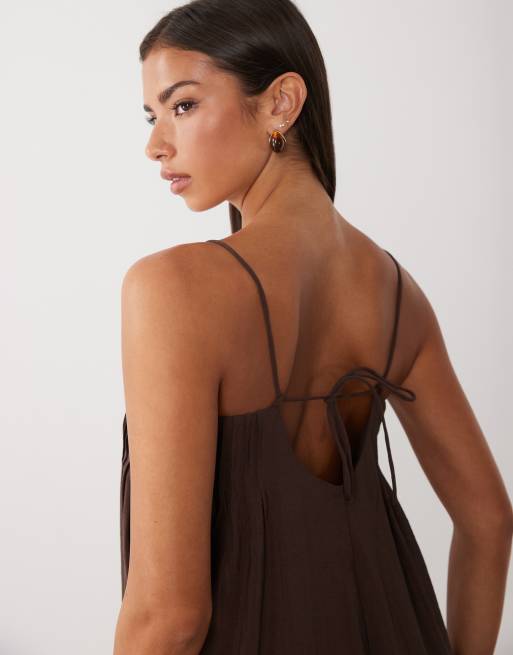 ASOS DESIGN combinaison large avec détail de plis nervurés en chocolat, 3 de 4