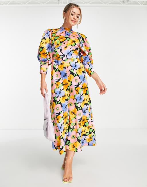 ASOS DESIGN - Combinaison satinée à manches ballon avec dos ouvert et imprimé floral aux couleurs vives , 4 de 4