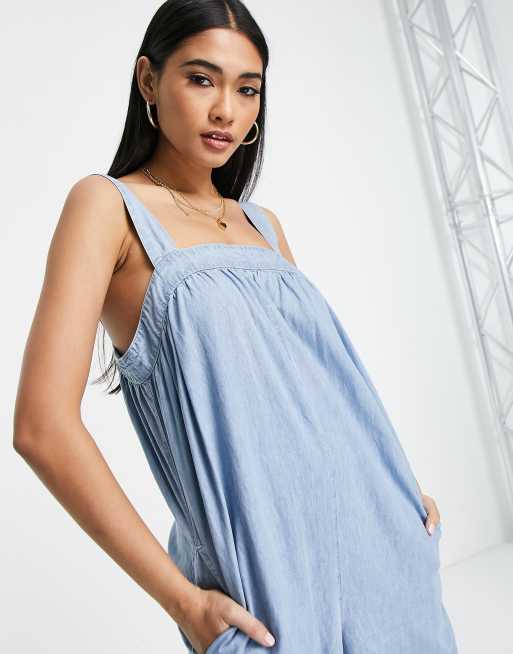 ASOS DESIGN - Combinaison smockée en denim doux - Délavage clair, 2 de 4