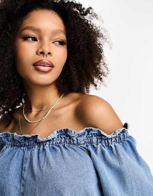 ASOS DESIGN - Combishort à épaules dénudées en denim souple - Bleu délavé  clair