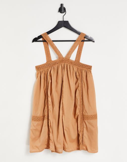 ASOS DESIGN - Combishort en coton fluide avec dos nu et dentelle délicate - Rouille