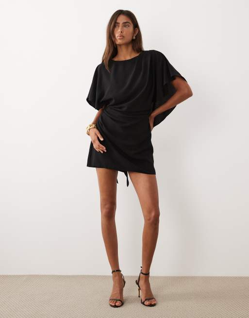 ASOS DESIGN - Combishort plissé avec dos ouvert - Noir, 2 de 4