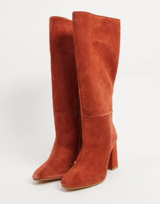 pull on suede boots