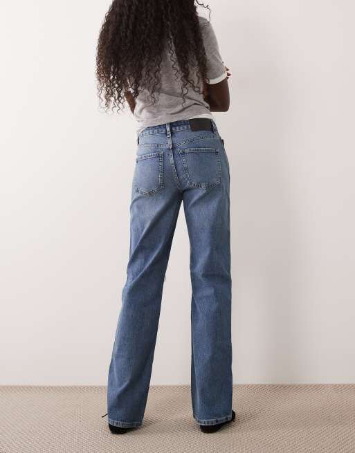 ASOS DESIGN comfort stretch straight leg jeans with rips in mid wash blue, 3 of 5