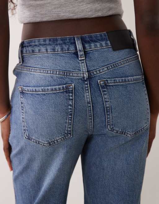 ASOS DESIGN comfort stretch straight leg jeans with rips in mid wash blue, 4 of 5