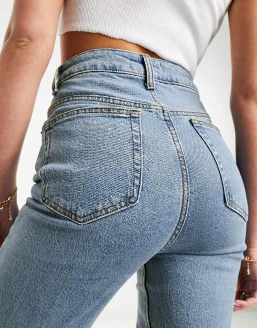 ASOS DESIGN - Comfortabele stretchjeans met rechte pijpen in middenblauw, 2 van 5