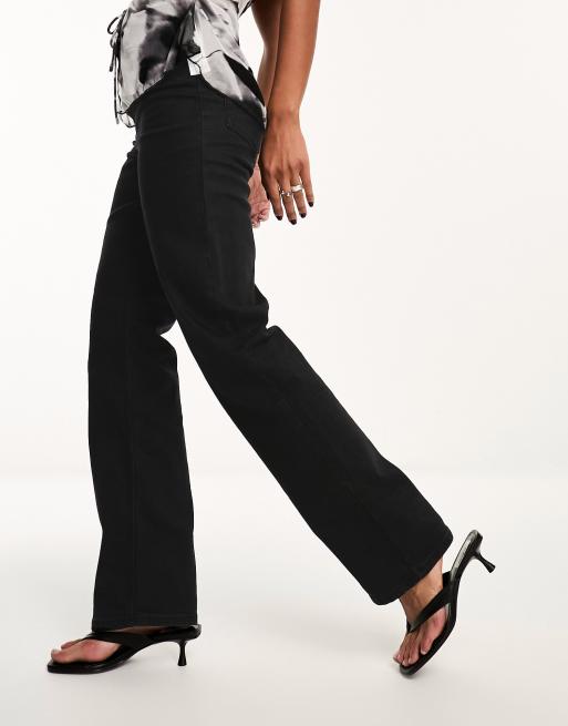 ASOS DESIGN - Comfortabele stretchjeans met rechte pijpen in zwart, 4 van 5