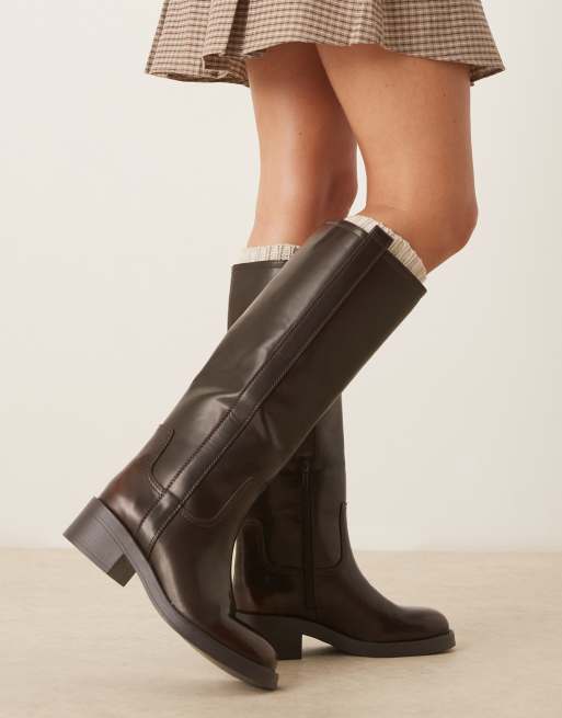 ASOS DESIGN Conan pull on chunky boots in chocolate