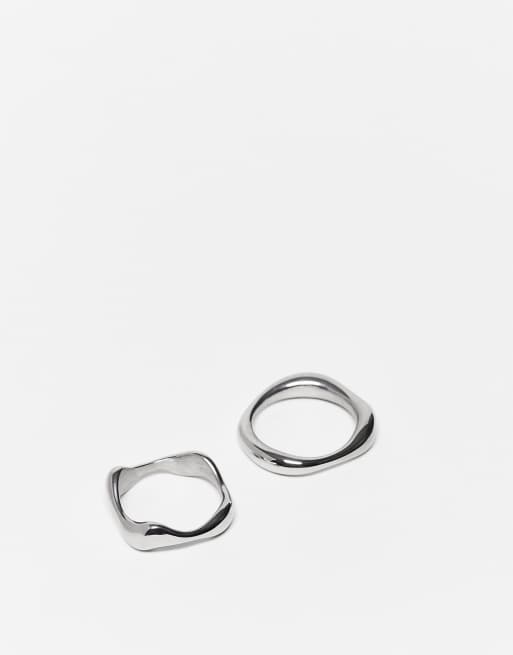 ASOS DESIGN - Confezione da 2 anelli in acciaio inossidabile effetto fuso resistente all'acqua color argento