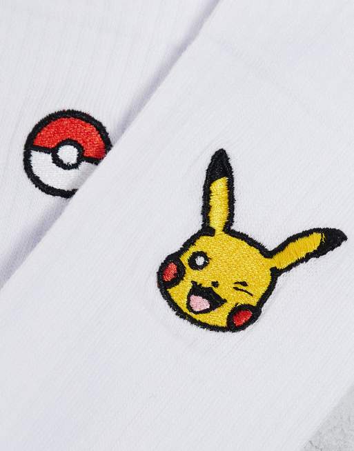 ASOS DESIGN - Confezione da 2 paia di calzini bianchi con ricami Pokémon, 3 di 3