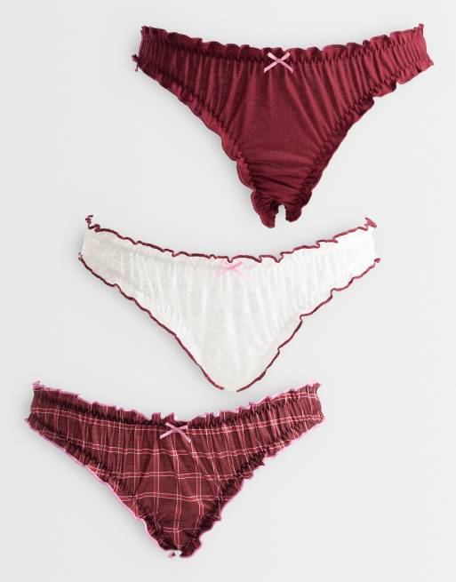 ASOS DESIGN confezione da 3 slip di Natale arricciati in pizzo e cotone a quadri e multicolore, 1 di 3