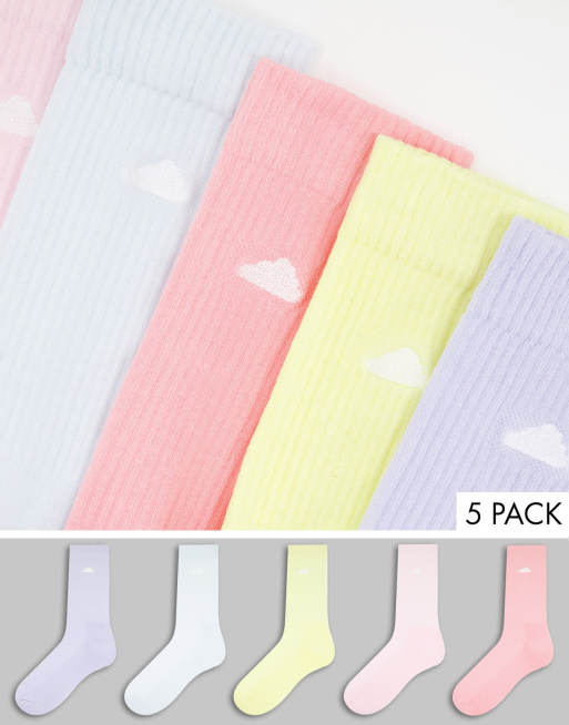 ASOS DESIGN - Confezione risparmio da 5 paia di calzini sportivi con ricamo di nuvole