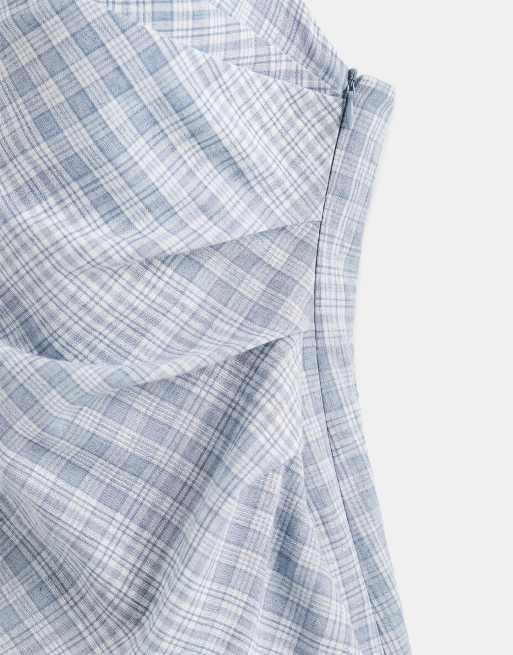 ASOS DESIGN - Conjunto azul a cuadros con cuello halter drapeado, 7 de 8