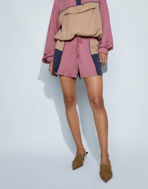 ASOS DESIGN conjunto corto color block de los 80 en multicolor, 5 de 7