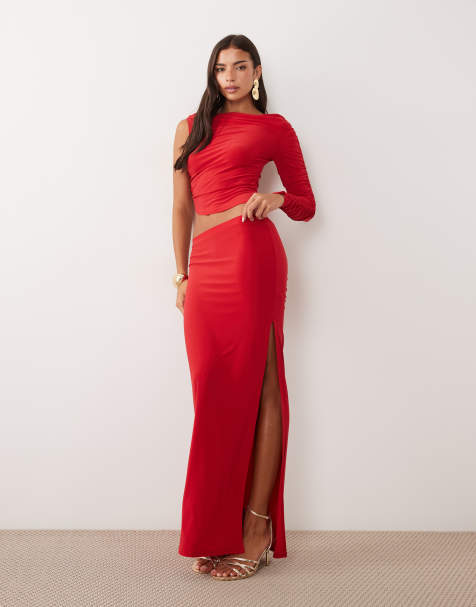 ASOS DESIGN conjunto de falda maxi fluida con drapeado, fruncido delantero y abertura alta en rojo - view 1