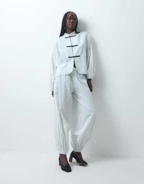 ASOS DESIGN - conjunto de pantalón vaporoso de corte globo con raya diplomática - view 1