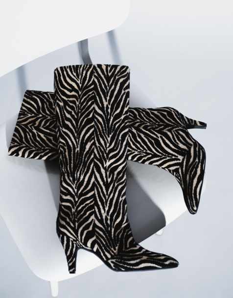 ASOS DESIGN Contessa laarzen met kegelhak en slouchy schacht tot op de knie met zebra print - view 1