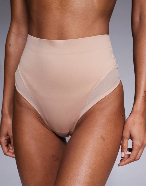 ASOS DESIGN – Contouring – Figurformender Tanga in Beige mit mittlerem Halt, hohem Bund und Netzstoff-Einsatz, 2 von 3