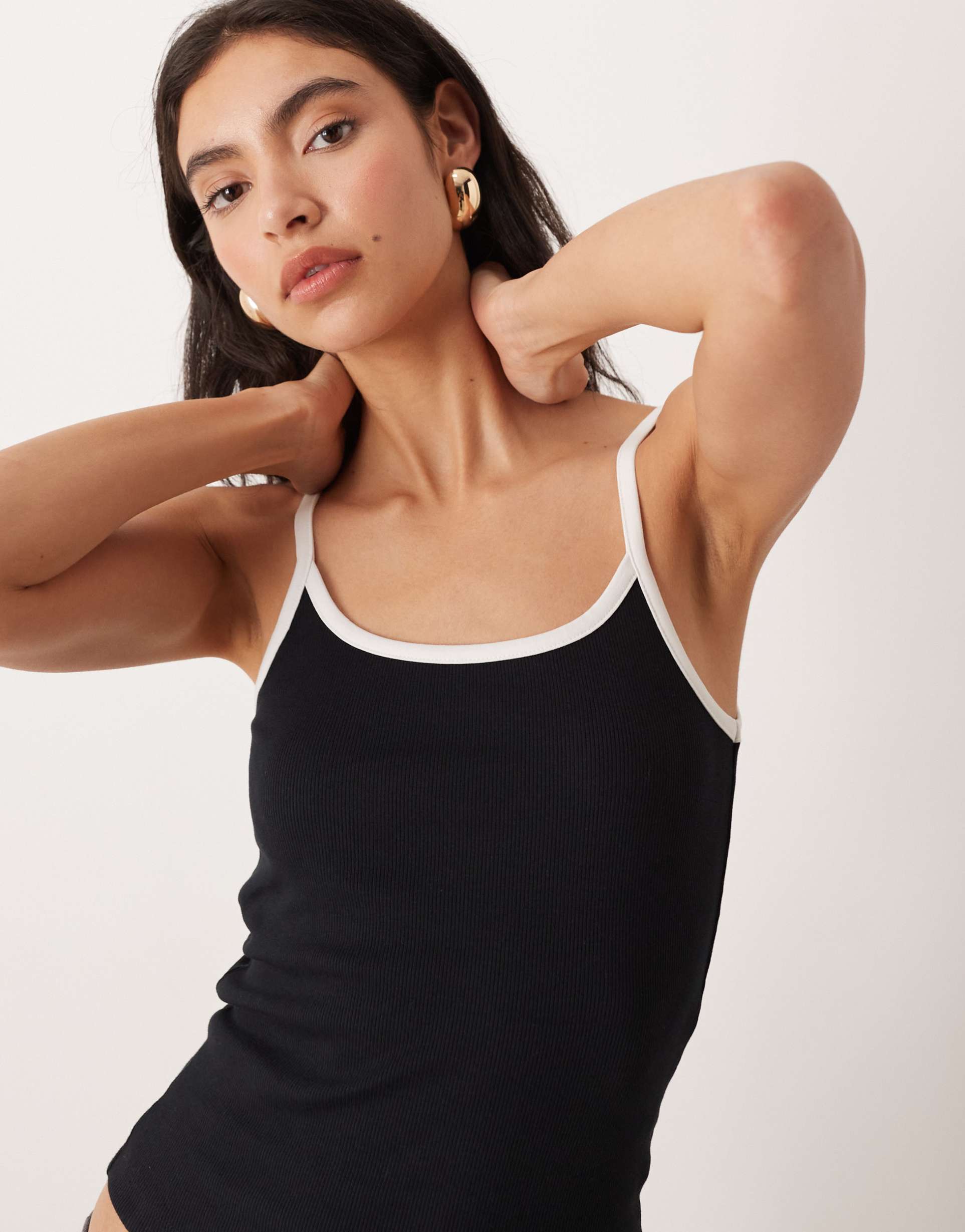 asos design contrast binding scoop detail tank top in black