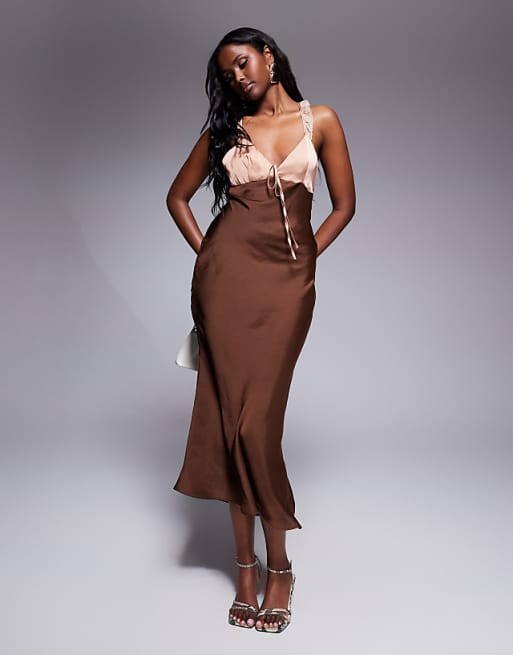 asos brown dress DESIGN ruched bust crinkle bias maxi with gathers in chocolate ASOS DESIGN contrast bust cup