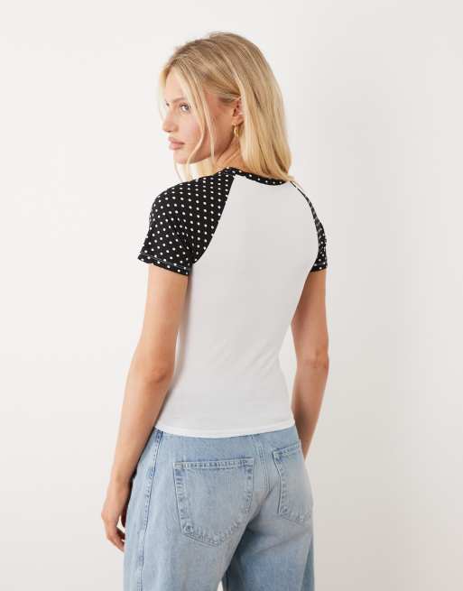 ASOS DESIGN contrast raglan sleeve baby tee with flirt slogan in mono gingham and white, 4 of 4