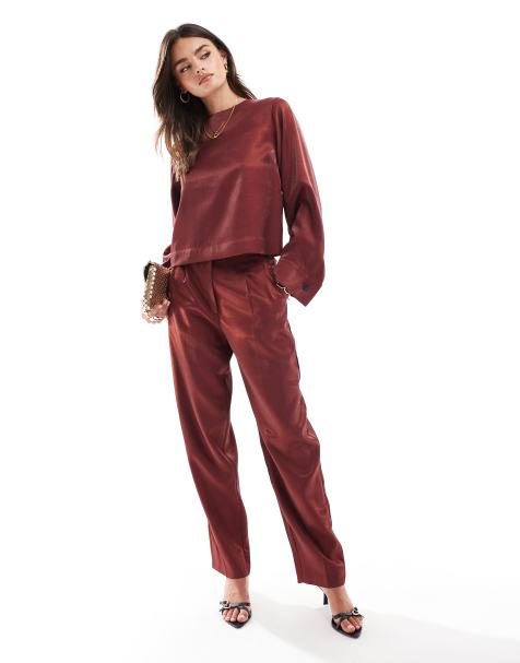 ASOS DESIGN - Coordinato bordeaux metallizzato con top allacciato e pantaloni - view 1