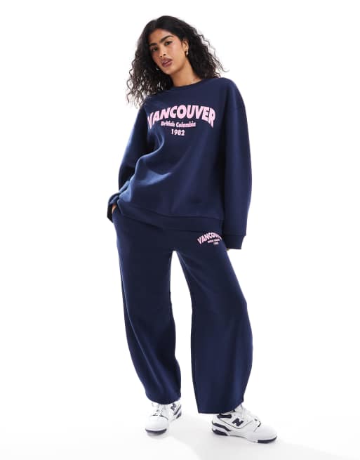 ASOS DESIGN - Coordinato color blu navy con stampa grafica 
