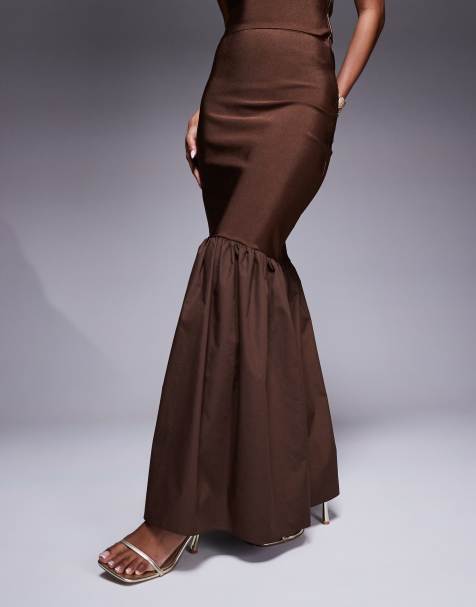 ASOS DESIGN - Coordinato color cioccolato composto da gonna lunga e top fasciante allacciato al collo con scollo rotondo - view 1