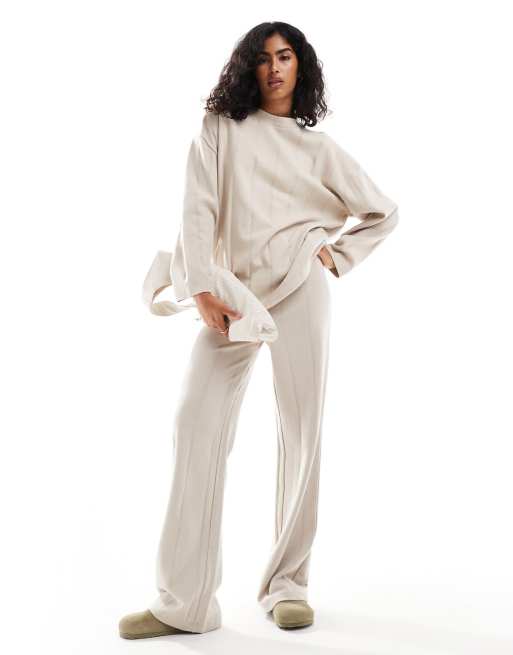 ASOS DESIGN - Coordinato color crema caldo morbidissimo composto da pantaloni e maglione a coste larghe
