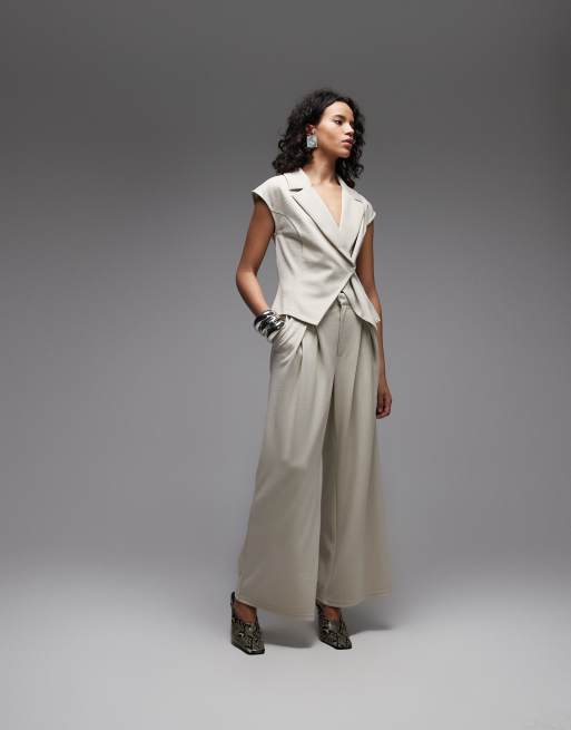 ASOS DESIGN - Coordinato con gilet sartoriale in jersey twill e pantaloni a fondo ampio con pieghe color pietra