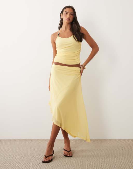 ASOS DESIGN - Coordinato con gonna midi asimmetrica in rete color limone con finiture con perline